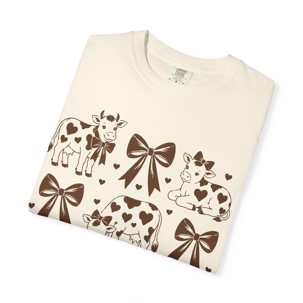 Cow Pattern Graphic T-Shirt — Cute Cow & Bow Farm Animal Tee