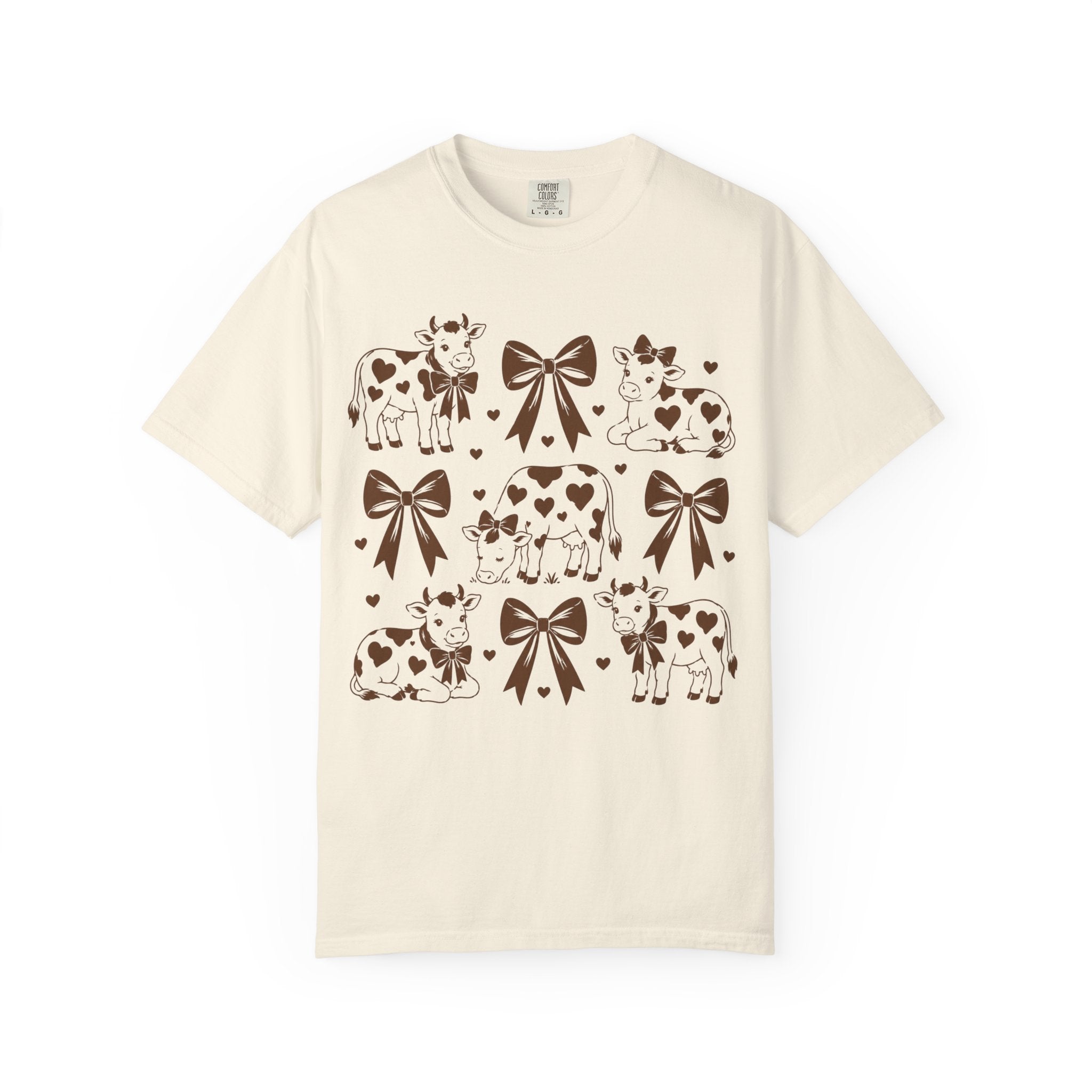 Cow Pattern Graphic T-Shirt — Cute Cow & Bow Farm Animal Tee
